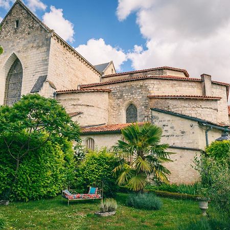 Le Prieure Sainte Croix Hotel Loudun Exterior foto